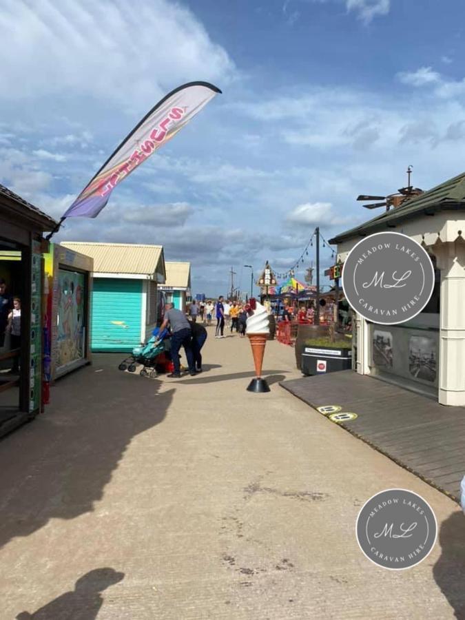 Promenade 566, Direct Beach Access, Close To Fantasy Island, Wifi, Pet Friendly - Meadow Lakes Caravan & Lodge Hire สเกคเนส ภายนอก รูปภาพ